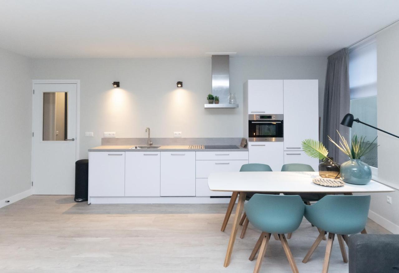 הרלינגן Franekerpoort Hotel Appartementen מראה חיצוני תמונה