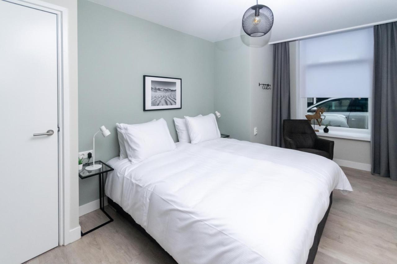 הרלינגן Franekerpoort Hotel Appartementen מראה חיצוני תמונה